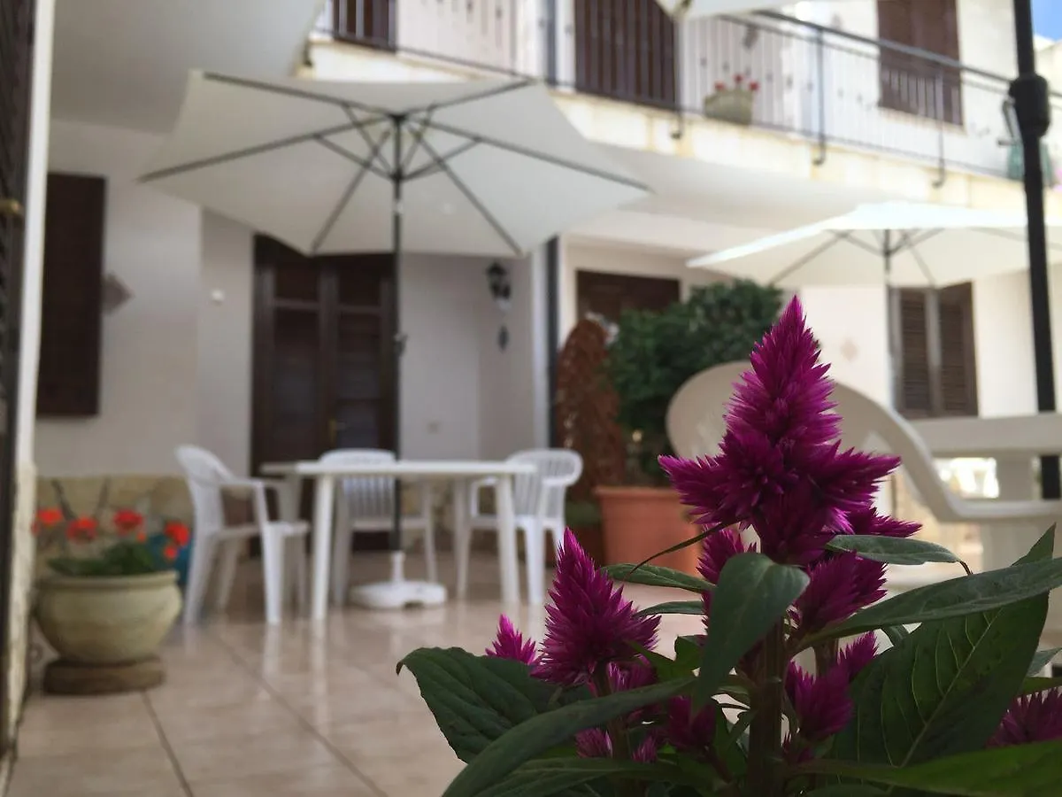 Apartment Appartamenti Monaco San Vito Lo Capo