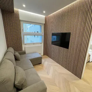 https://bilocale-luxury-a-50-mt-dalla-stazione-di-milano.it-lombardy.com